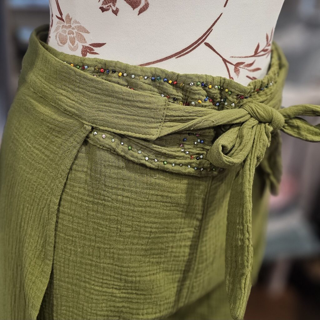 Nähkurs: Damen- Wickelhose aus Webware