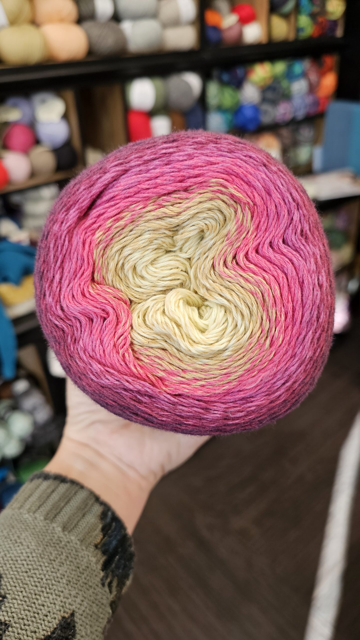 Strickpaket Dreieckstuch "be creative, be you" – Bild 9