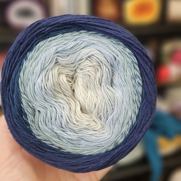 Strickpaket Dreieckstuch "be creative, be you" – Bild 7